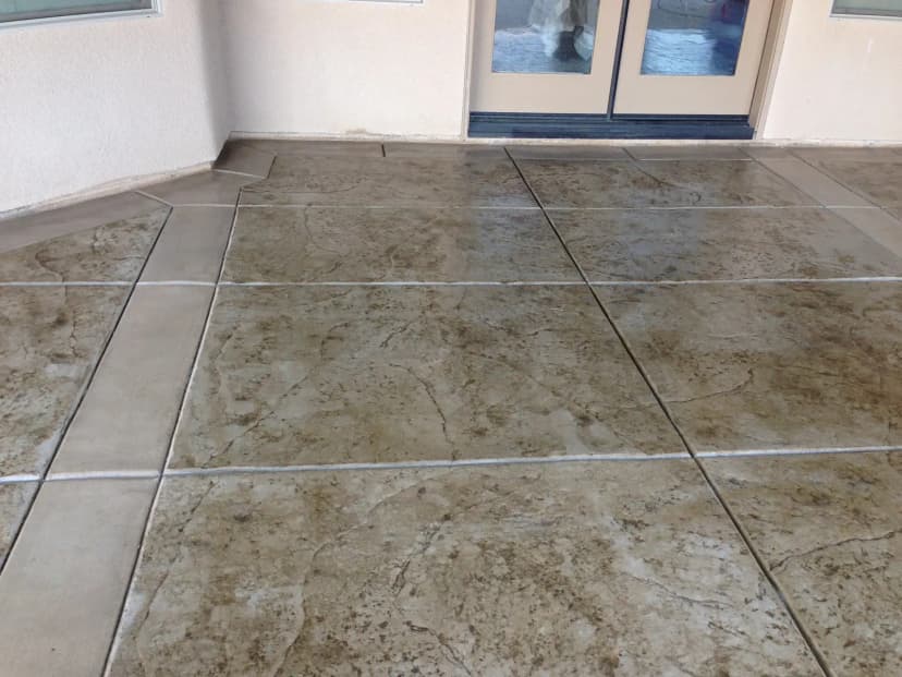 Polished concrete with saw-cut joints and pattern