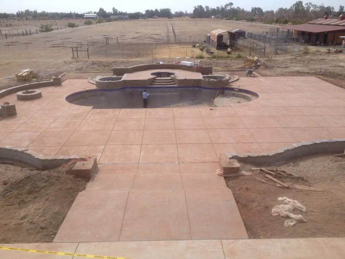 Large ranch pool and spa construction